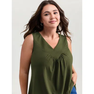 Bloomchic Stretchy V-neck Pleated Tank Top In Green
