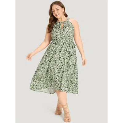 Bloomchic Women's Plus Size Allover Print Halter Keyhole Pocket Belted Ties Dress Green Dailywear Belted 30/6x