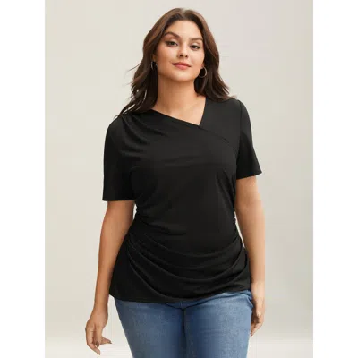 Bloomchic Women's Plus Size Asymmetrical Neckline Curved Hem Plain T-shirt Black Non Casual Short Sleeve 10/m