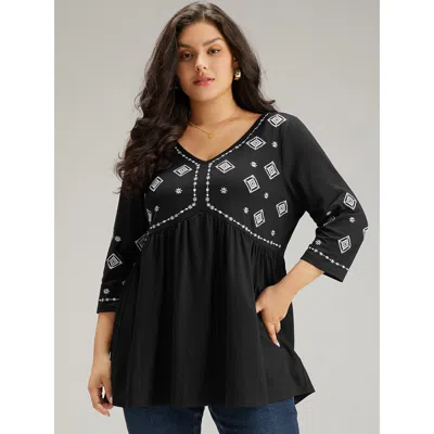 Bloomchic Women's Plus Size Bandana Embroidered V Neck Gathered T-shirt Black Dailywear 3/4 Sleeve 10/m