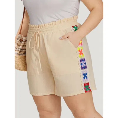 Bloomchic Women's Plus Size Bandana Patchwork Pocket Ties Paperbag Waist Shorts Ivory Dailywear Cross Straps S In White