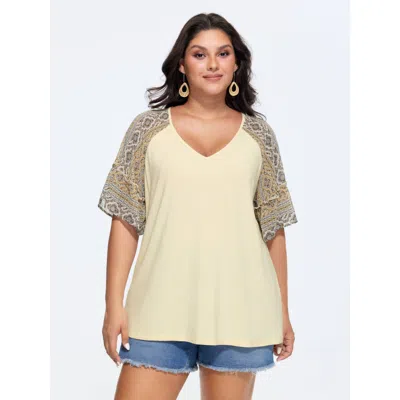 Bloomchic Women's Plus Size Boho Print Patchwork Raglan Sleeve T-shirt Beige Short Sleeve Vacation V-neck 12/l In Sand