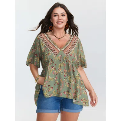 Bloomchic Women's Plus Size Breezy Floral Print Stretchy Waist Blouse Multicolor Vacation 10/m