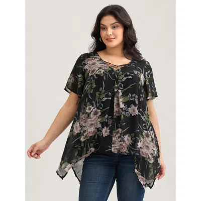 Bloomchic Women's Plus Size Chiffon Floral Crisscross Hanky Hem Blouse Black Floral Elegant Short Sleeve V-nec