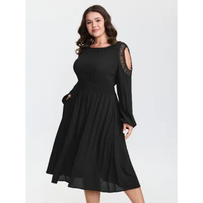 Bloomchic Women's Plus Size Cold Shoulder Shirred Waist Pockets Midi Dress Black Solid Midi Casual Cut-out 22-