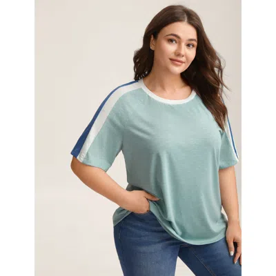 Bloomchic Women's Plus Size Color Block Shoulder Flowy T-shirt Mint Geometric Casual Half Sleeve 10/m In Green