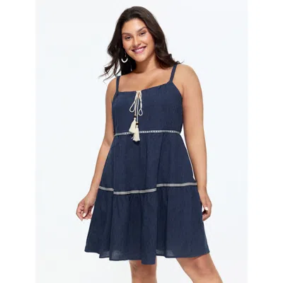 Bloomchic Women's Plus Size Color Contrast Tiered Mini Dress Darkblue Solid Knee Length Vacation Lace Trim 12/ In Blue
