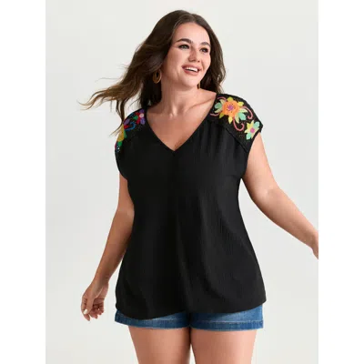 Bloomchic Women's Plus Size Colorful Openwork Crochet V-neck Blouse Black Synthetic Texture Vacation Cap Sleev