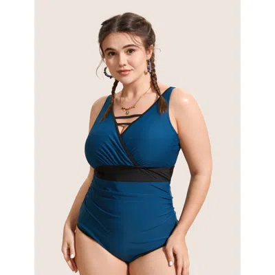 Bloomchic Women's Plus Size Contrast Trim Keyhole Gathered One Piece Swimsuit Indigo Non Gathered Adaptive-fit In Purple