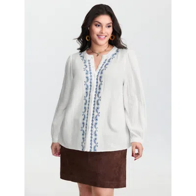 Bloomchic Women's Plus Size Cotton Textured Embroidered Notched Collar Blouse Originalwhite Graphic Vacation L