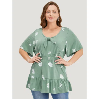 Bloomchic Women's Plus Size Daisy Floral Shirred Flutter Hem Bowknot T-shirt Mint Short Sleeve Dailywear 10/m In Green