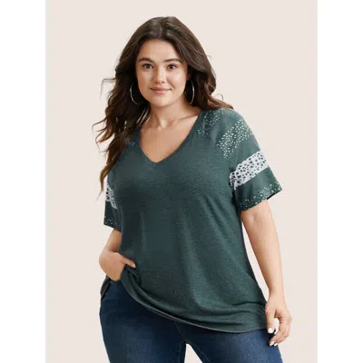 Bloomchic Women's Plus Size Ditsy Floral Colorblock Contrast Raglan Sleeve T-shirt Green Stripes Casual Short 