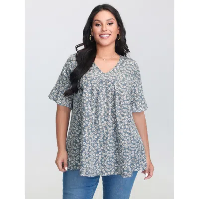 Bloomchic Women's Plus Size Ditsy Floral Pleated Flared Sleeve Shirt Lightblue Ditsy Floral Elegant Half Sleev In Blue
