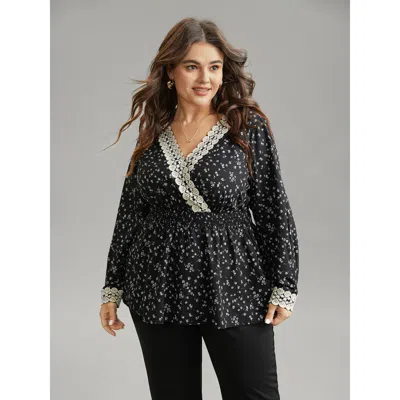 Bloomchic Women's Plus Size Ditsy Floral Wrap Shirred Lace Patchwork Blouse Black Vacation Long Sleeve 10/m