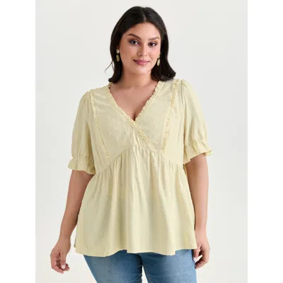 Bloomchic Women's Plus Size Dot Textured Ruffled Edge Blouse Beige Else Elegant Short Sleeve V-neck 10/m In Sand