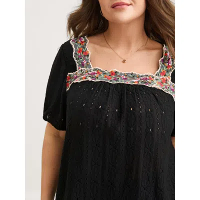 Bloomchic Women's Plus Size Eyelet Trim Floral Embroidered Solid T-shirt Black Solid Elegant Short Sleeve Squa
