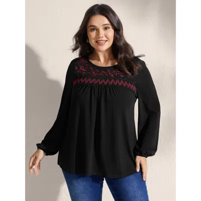 Bloomchic Women's Plus Size Floral Embroidery Neckline Shirred Knit Top Black Long Sleeve Vacation 26/4x