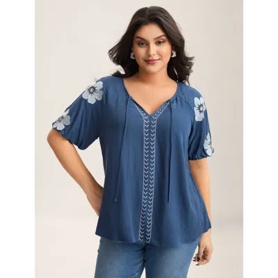 Bloomchic Women's Plus Size Floral Embroidery Textured Neck Tie Blouse Darkblue Solid Vacation Short Sleeve V- In Blue