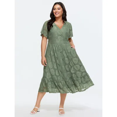 Bloomchic Women's Plus Size Floral Lace Shirred Surplice Neckline Midi Dress Greenbean Floral Tunic Elegant Sm