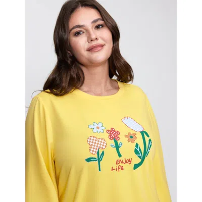 Bloomchic Women's Plus Size Floral Pattern Stretchy Hem Sweatshirt Lemonyellow Casual 10/m