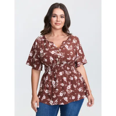 Bloomchic Women's Plus Size Floral Print Cinched Flared Blouse Rust Ditsy Floral Casual Short Sleeve V-notch N In Brown
