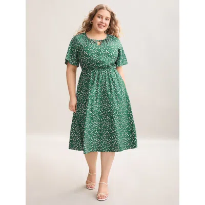Bloomchic Women's Plus Size Floral Print Split Neck Pockets Midi Dress Emerald Ditsy Floral Midi Elegant Ruche In Green