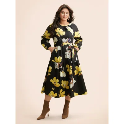 Bloomchic Women's Plus Size Floral Round Neck Gathered Belted Dress Black Floral Midi Everyday Gathered 30/6x