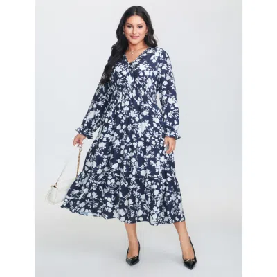 Bloomchic Women's Plus Size Floral Shirred Waist Pockets Maxi Dress Indigo Floral Midi Elegant Ruched 12/l In Purple