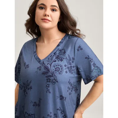 Bloomchic Women's Plus Size Floral V-neck Drapey T-shirt Cerulean Botanical Casual Short Sleeve V-neck 12/l In Blue