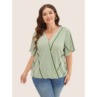 Bloomchic Women's Plus Size Geometric Contrast Ruffle Sleeve Wrap Blouse Moss Geometric Vacation Short Sleeve  In Green