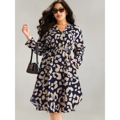 Bloomchic Women's Plus Size Geometric Pocket Elastic Waist Arc Hem Dress Indigo Office Printed 30/6x In Purple