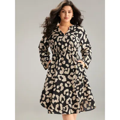 Bloomchic Women's Plus Size Geometric Pocket Elastic Waist Arc Hem Dress Lightbrown Office Printed 22-24/3x In Brown