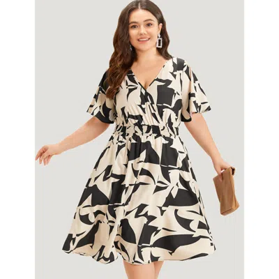 Bloomchic Women's Plus Size Geometric Print Pocket Surplice Neck Shirred Dress Apricot Office Printed 18-20/2x In Orange