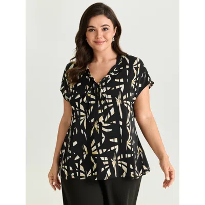 Bloomchic Women's Plus Size Geometric Print Ribbon Neckline Blouse Black Ripple Office Short Sleeve Collared N