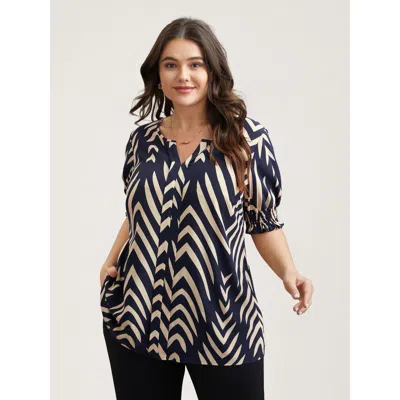 Bloomchic Women's Plus Size Geometric Print Ruffled Shirred Blouse Indigo Geometric Office Half Sleeve V-notch In Purple
