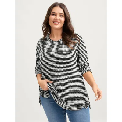 Bloomchic Women's Plus Size Geometric Texture Split Hem T-shirt Black Stripes Casual Long Sleeve Round Neck 10