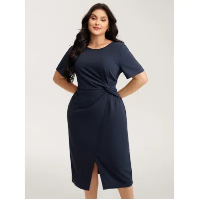 Bloomchic Women's Plus Size Half-sleeve Split Front Sheath Midi Dress Midnight Non Midi Elegant Twist 12/l In Blue