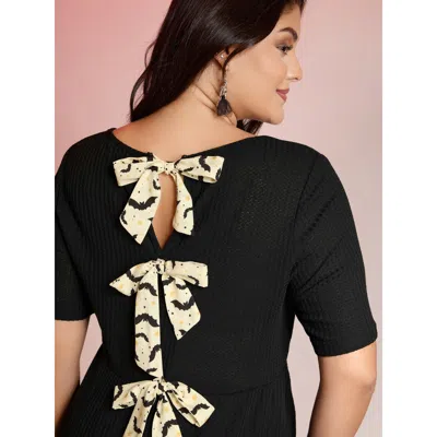 Bloomchic Women's Plus Size Halloween Back Ties Fit Flared T-shirt Black Non Elegant Half Sleeve 18-20/2x