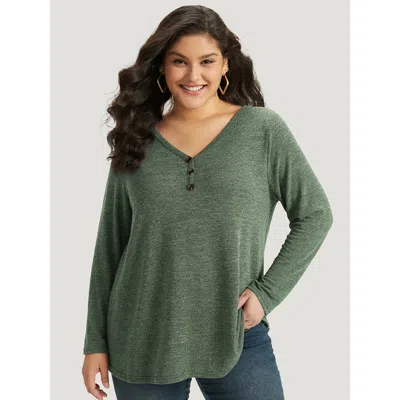 Bloomchic Women's Plus Size Heather Button Up Long Sleeve T-shirt Emerald Solid Casual Long Sleeve V-neck 10/m In Green