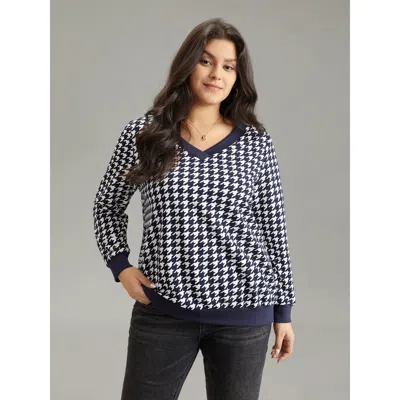 Bloomchic Women's Plus Size Houndstooth Contrast V Neck Sweatshirt Midnight Dailywear Long Sleeve 26/4x In Blue
