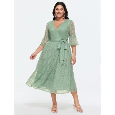 Bloomchic Women's Plus Size Lace Textured Side Waist Tie Midi Dress Greenbean Ditsy Floral Maxi Elegant Lace T