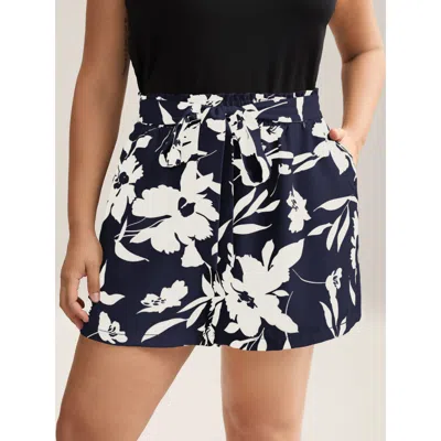 Bloomchic Women's Plus Size Large Flower Print Belted Straight-leg Shorts Indigo Casual Wide Leg Smocked Short In Purple