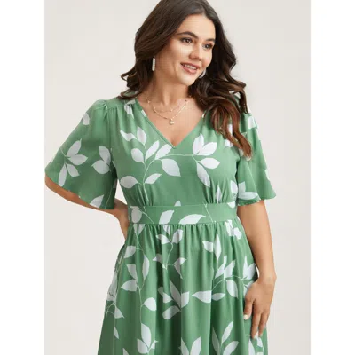 Bloomchic Women's Plus Size Leaf Print Waist-cinched Flared Midi Dress Sage Botanical Midi Elegant Ruched 30/6 In Green