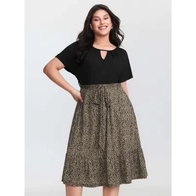 Bloomchic Women's Plus Size Leopard Print Contrast Cut-out Neckline Midi Dress Black Animal Motif Midi Casual 