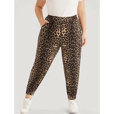 Bloomchic Women's Plus Size Leopard Print Pocket Elastic Waist Carrot Sweatpants Leopard Dailywear 10/m In Brown