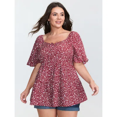 Bloomchic Women's Plus Size Micro Floral Print Sweetheart Neck Blouse Crimson Ditsy Floral Casual Short Sleeve In Red