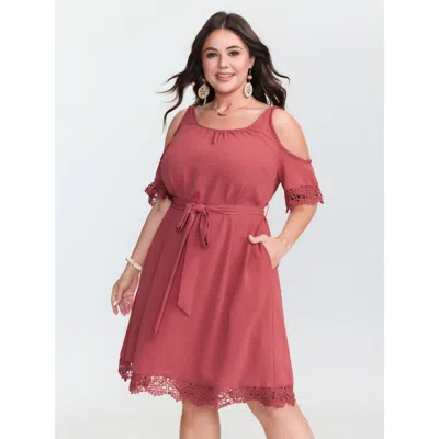 Bloomchic Women's Plus Size Off-shoulder Waist Tie Mini Dress Salmon Non Knee Vacation 14-16/1x In Pink