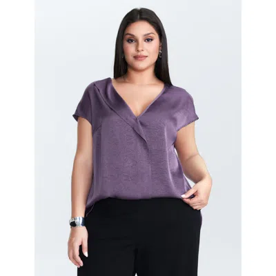 Bloomchic Women's Plus Size Plain Collar Neckline Flowy Blouse Heather Non Office Cap Sleeve 10/m In Gray