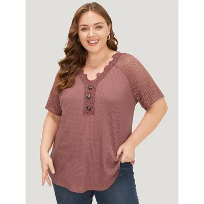 Bloomchic Women's Plus Size Plain Contrast Lace Raglan Sleeve Button Detail T-shirt Dustypink Dailywear Short  In Pink