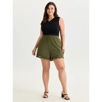 Bloomchic Women's Plus Size Pull-on Embroidered Scalloped Hem Shorts Armygreen Elegant Straight Fit Cut-out Sh